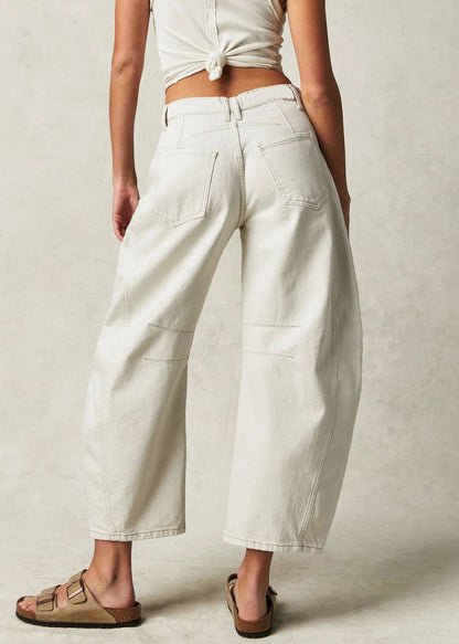 Well Tailored Pants with a Graceful Silhouette