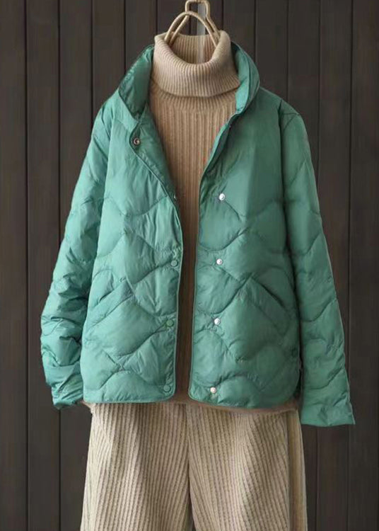 Effortlessly Elegant Coat with a Timeless Design