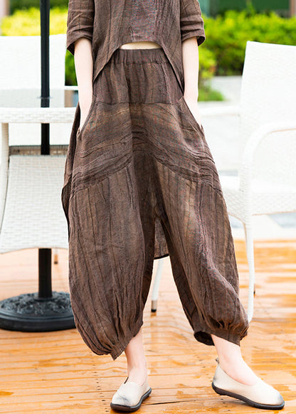 Effortlessly Elegant Pants with a Timeless Design