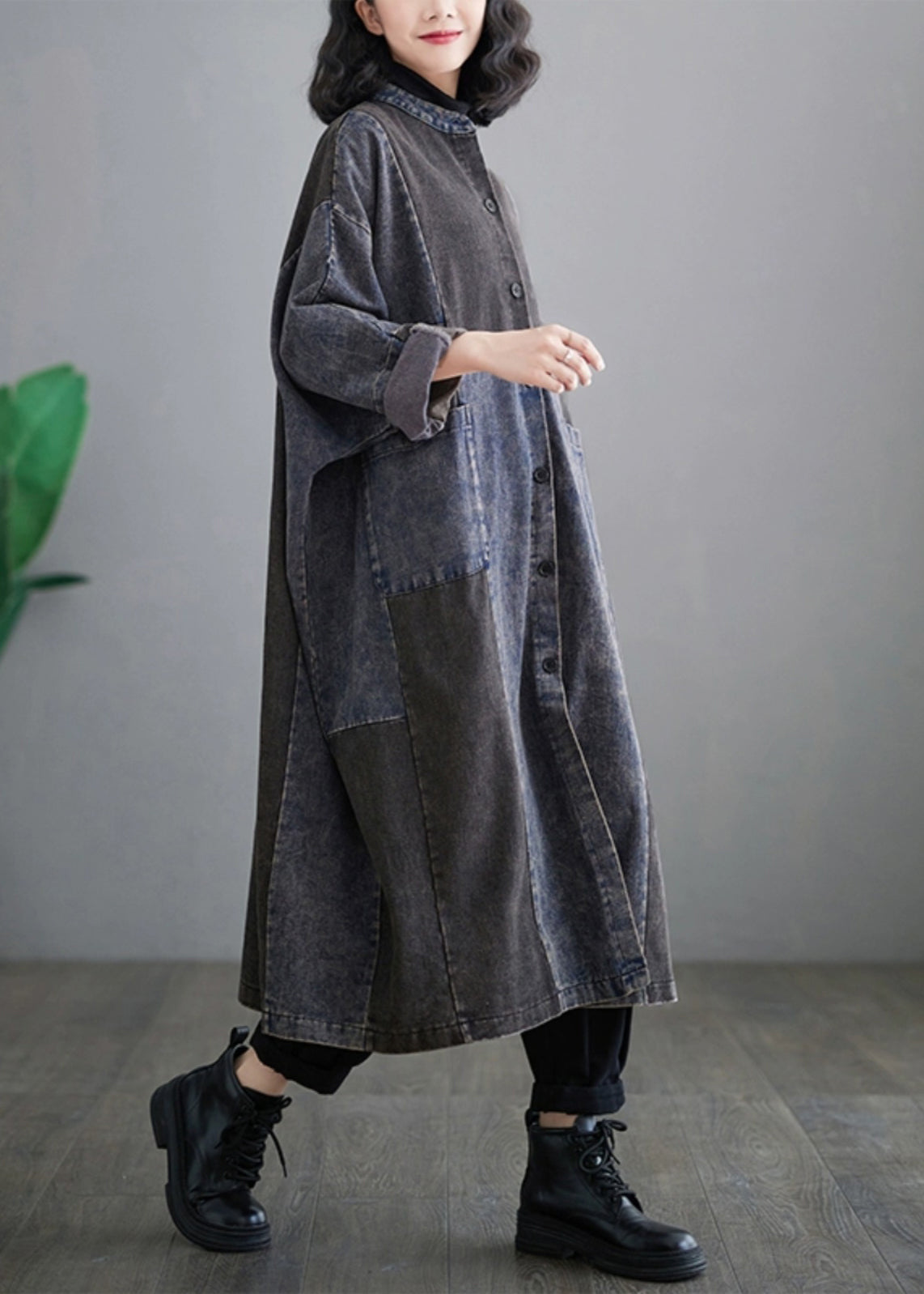 Effortlessly Elegant Coat with a Timeless Design