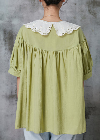Well Tailored Blouse with a Graceful Silhouette