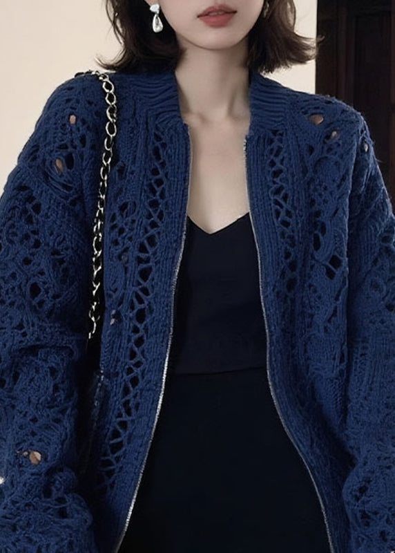 Well Tailored Coat with a Graceful Silhouette
