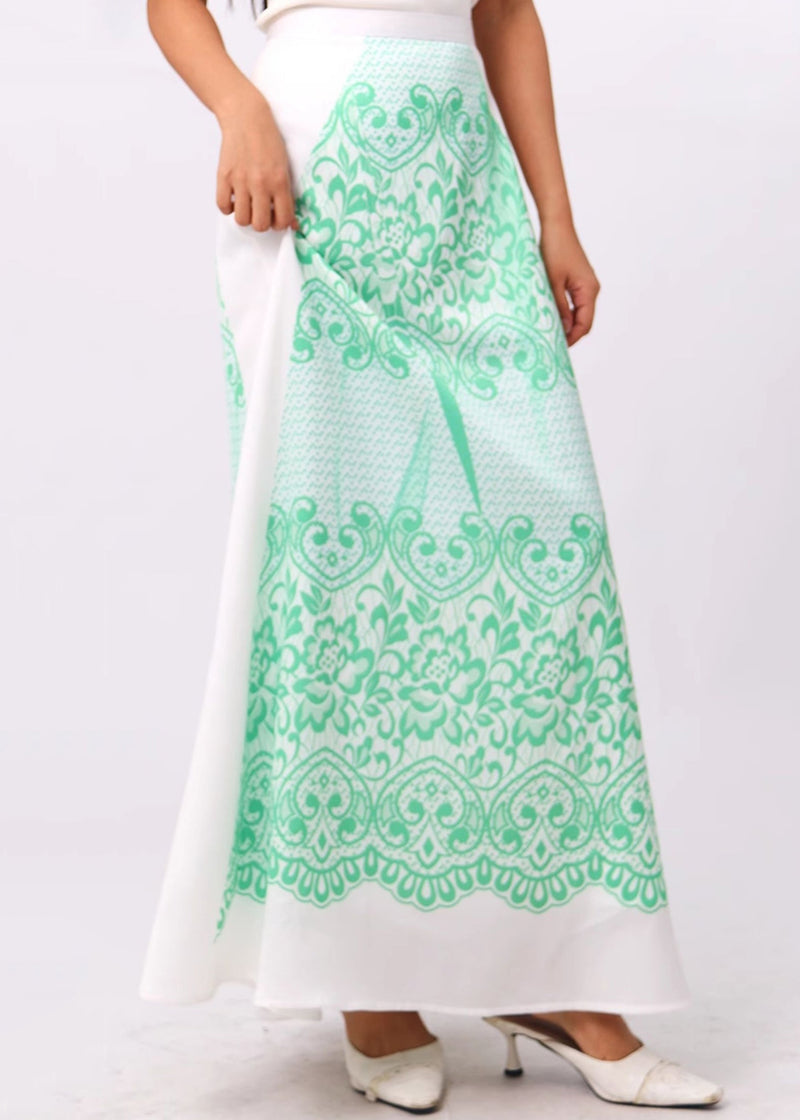 Beautifully Finished Garment in a Timeless Design