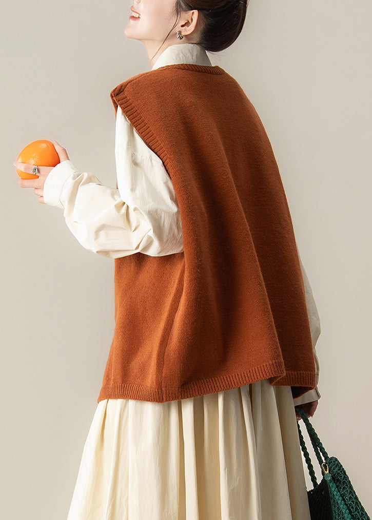 Beautifully Finished Top in a Timeless Design