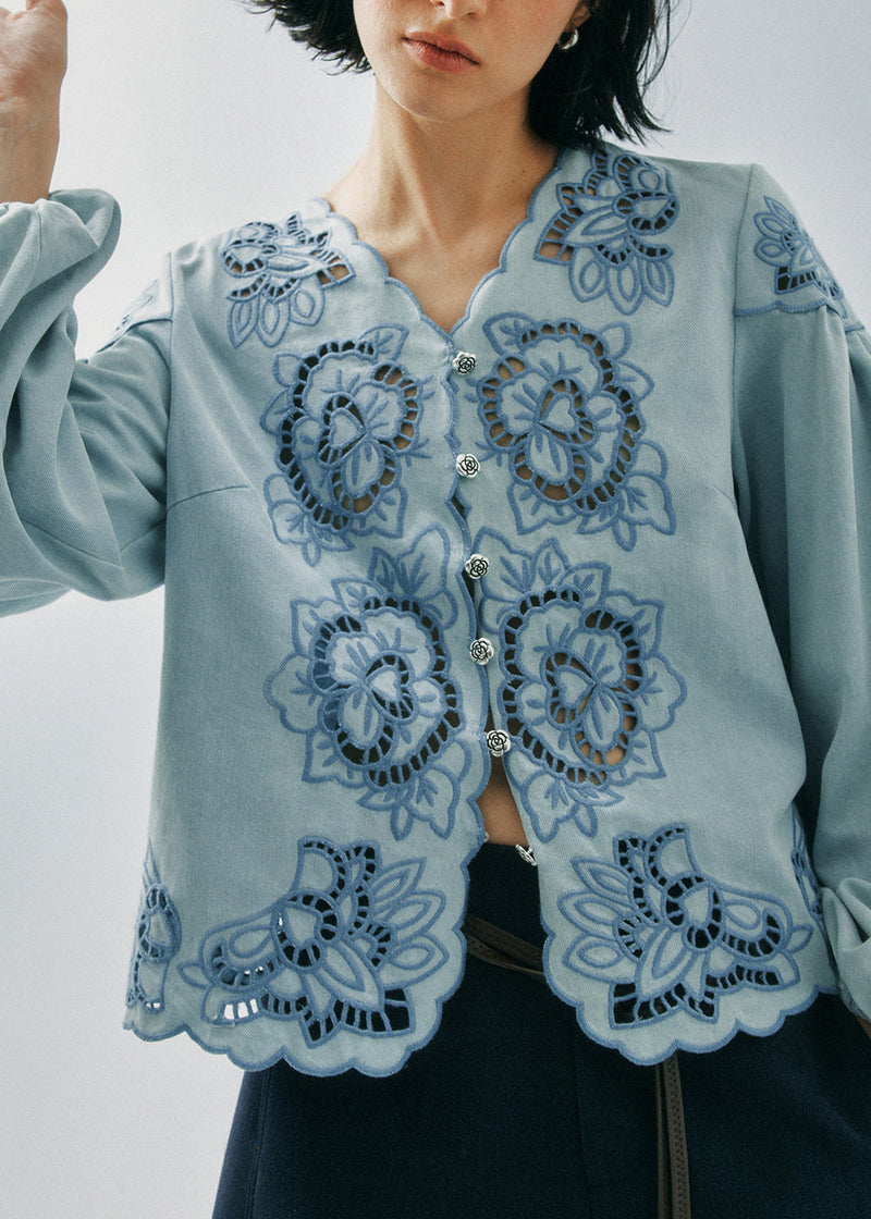 Gracefully Styled Shirt for Any Occasion