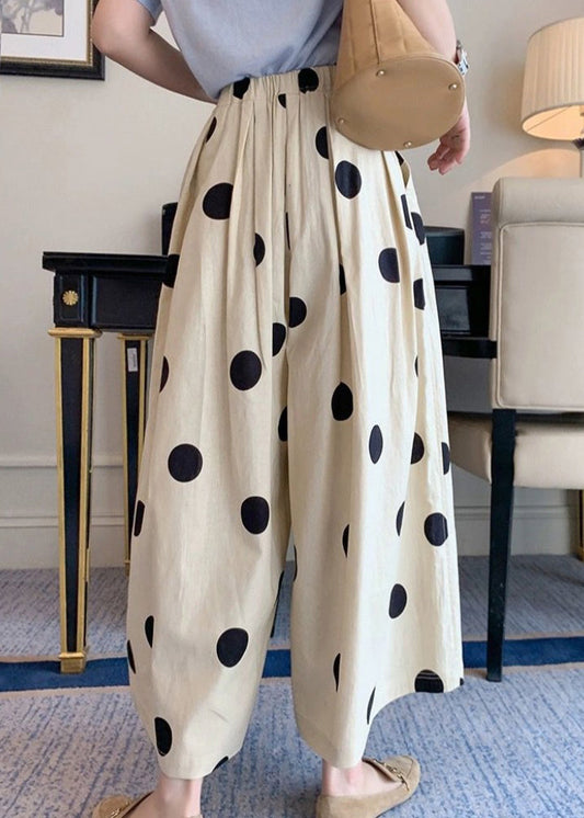 Classic Vintage Pants with a Flattering Fit