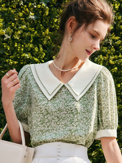 Gracefully Styled Blouse for Any Occasion