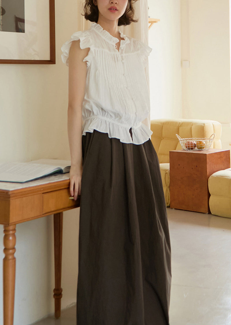 Beautifully Finished Blouse in a Timeless Design