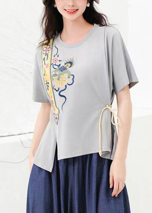 A Vintage Style Shirt with Delicate Timeless Details