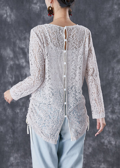 Classic Vintage Blouse with a Flattering Fit