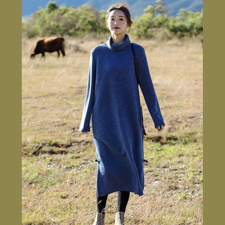 Well Tailored Sweater with a Graceful Silhouette