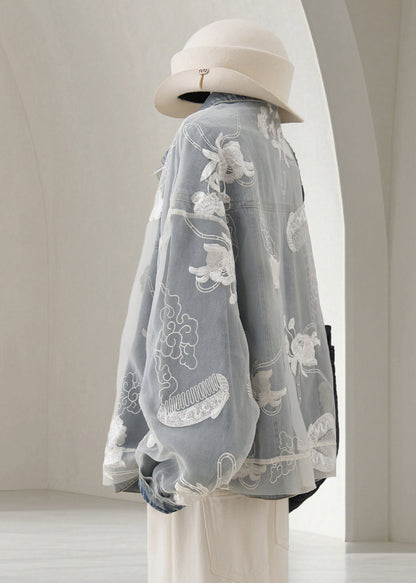 Effortlessly Elegant Coat with a Timeless Design