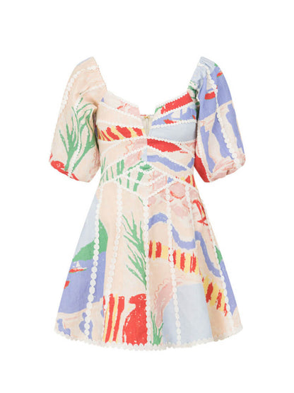 Beautifully Crafted Dress in a Classic Style