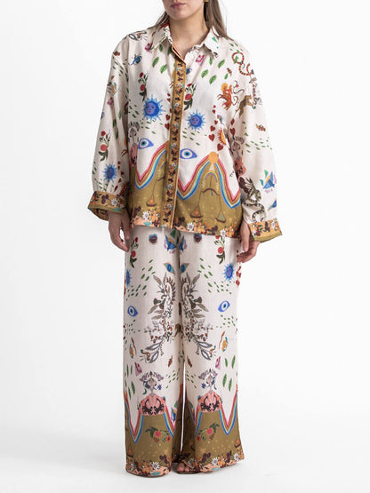 Gracefully Styled Blouse for Any Occasion