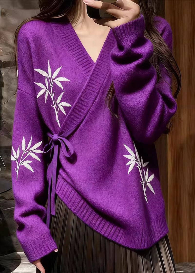 Well Tailored Sweater with a Graceful Silhouette