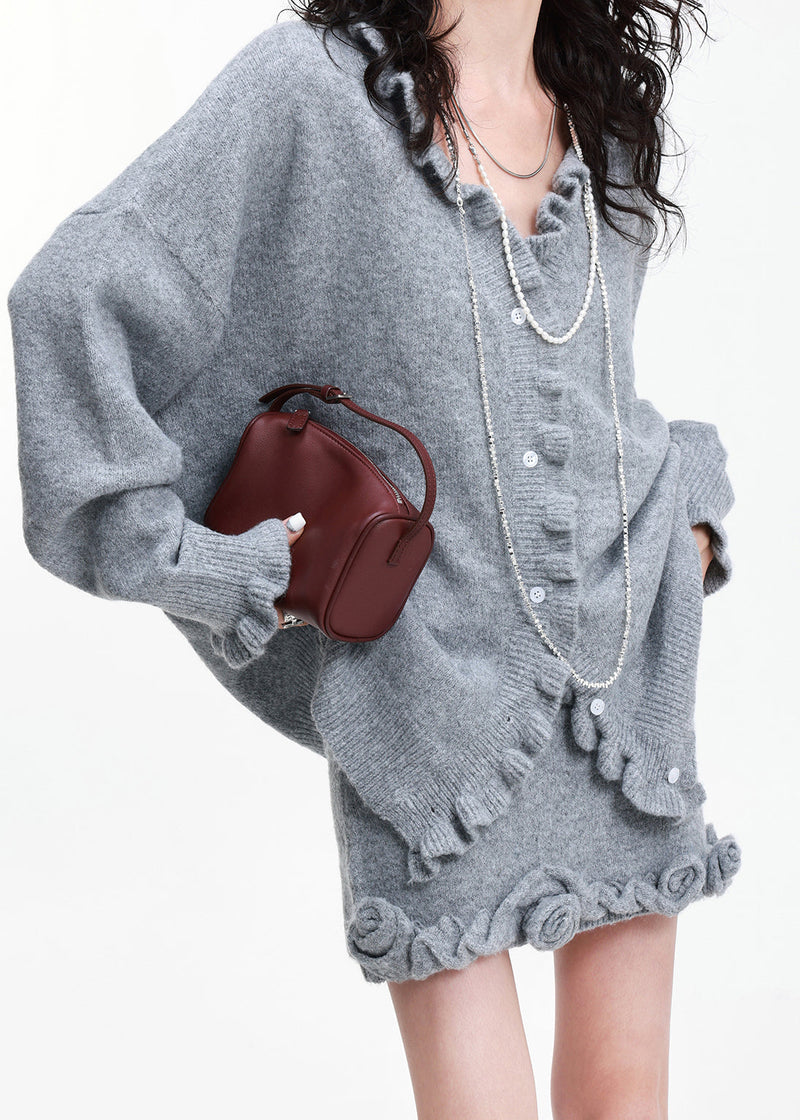 Gracefully Styled Cardigan for Any Occasion