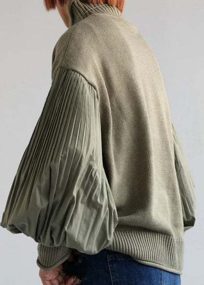 Polished Top with an Effortless Classic Look