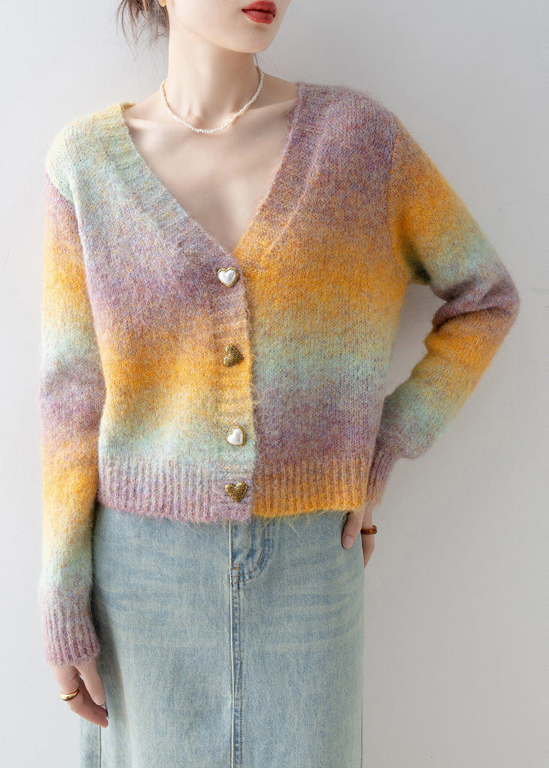 Gracefully Styled Cardigan for Any Occasion