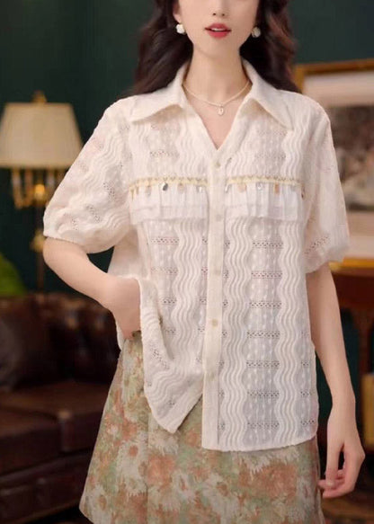 Effortlessly Elegant Blouse with a Timeless Design