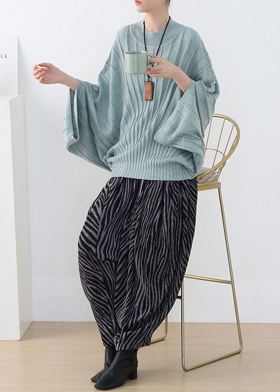 Classic Vintage Top with a Flattering Fit