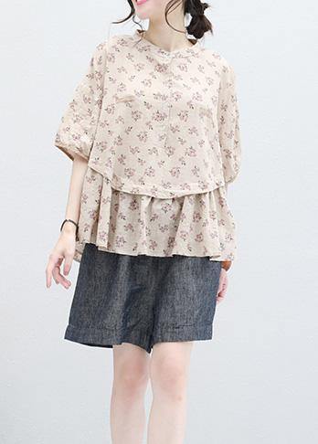 Sophisticated Blouse with a Clean Classic Look
