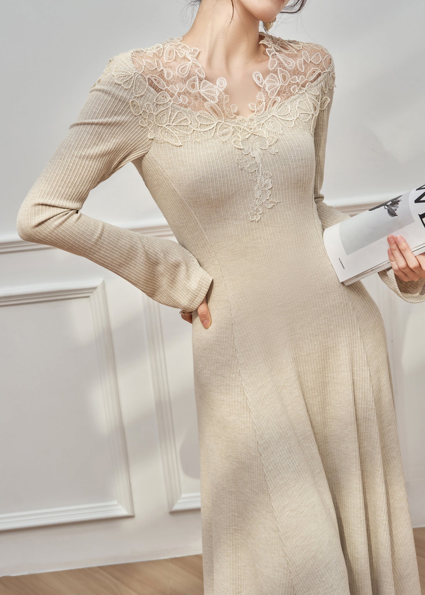 Well Tailored Dress with a Graceful Silhouette