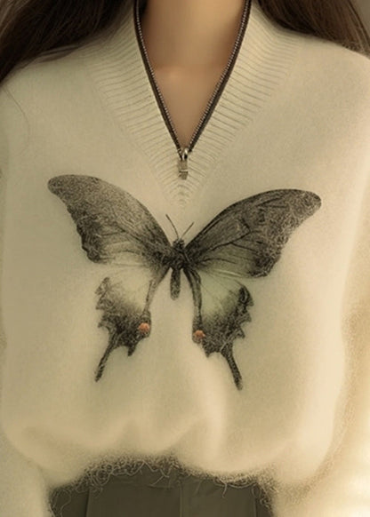 Polished Sweater with an Effortless Classic Look