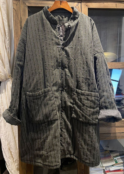 Effortlessly Elegant Coat with a Timeless Design