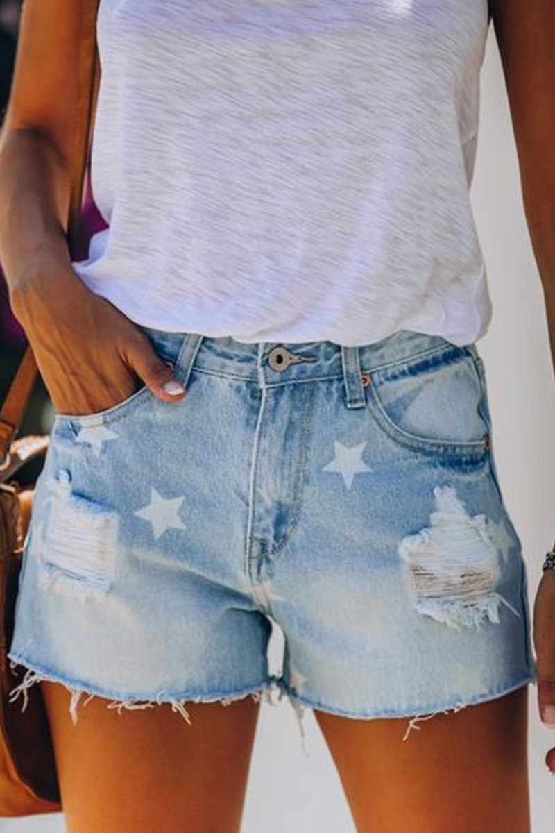 Sophisticated Garment with a Clean Classic Look