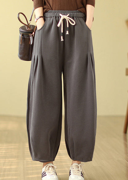 Elegantly Styled Pants for Everyday Wear