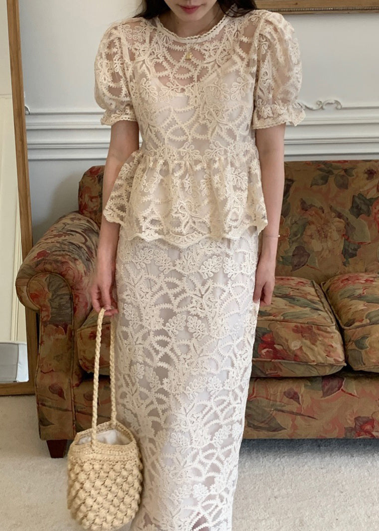 Classic Vintage Shirt with a Flattering Fit