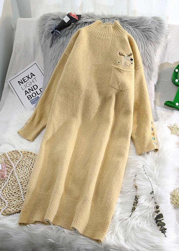 Well Tailored Sweater with a Graceful Silhouette