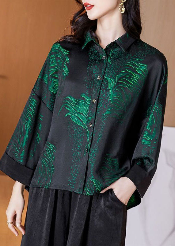 Well Tailored Shirt with a Graceful Silhouette