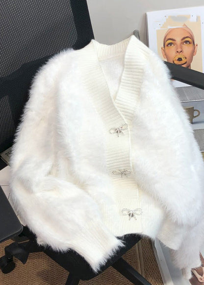 Beautifully Finished Cardigan in a Timeless Design