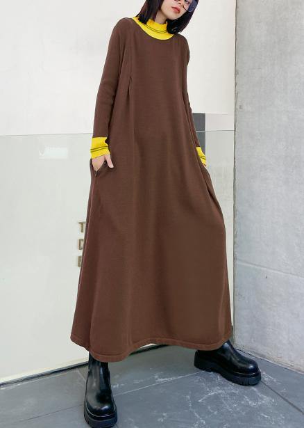 Well Tailored Sweater with a Graceful Silhouette