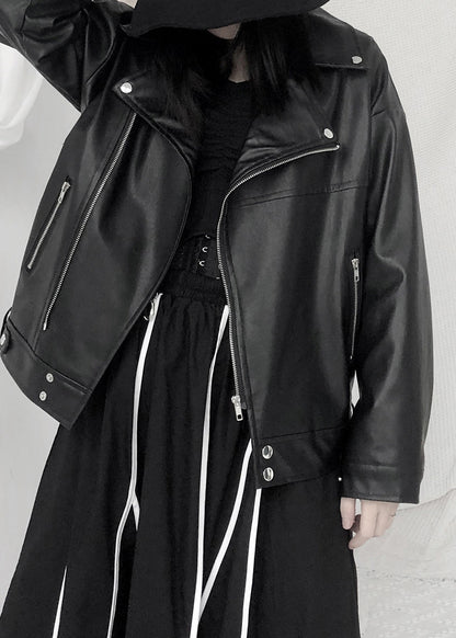 Well Tailored Jacket with a Graceful Silhouette