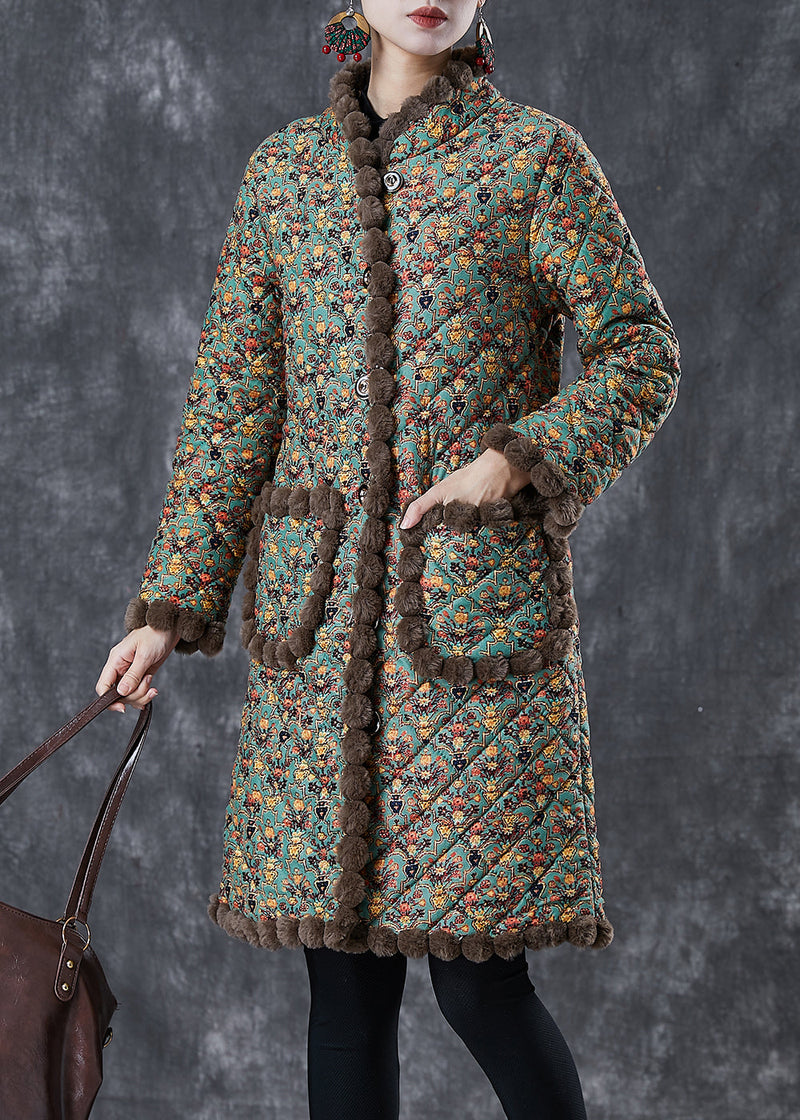 Elegantly Styled Coat for Everyday Wear