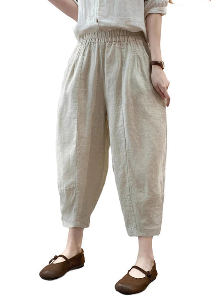 Effortlessly Elegant Pants with a Timeless Design