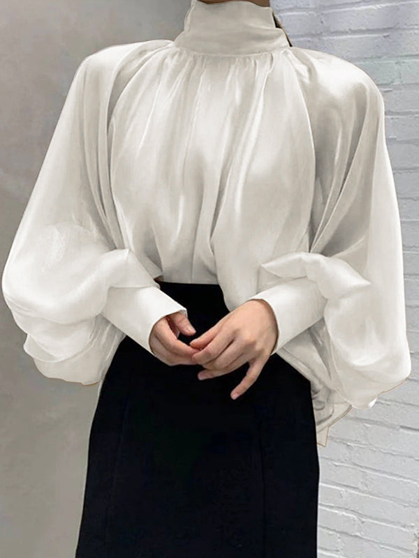 Classic Vintage & Enduringly Stylish Blouse