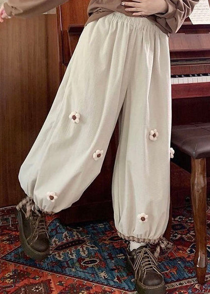 Gracefully Styled Pants for Any Occasion