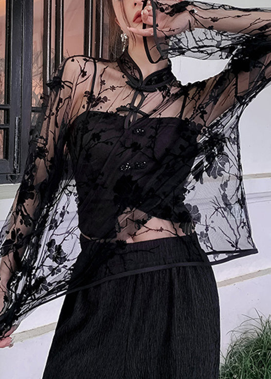 Beautifully Crafted Shirt in a Classic Style