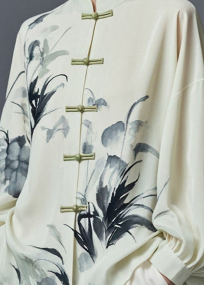 Classic Vintage Shirt with a Flattering Fit