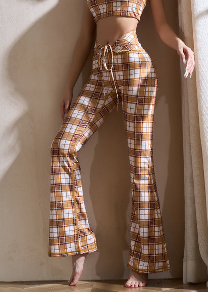 Beautifully Finished Pants in a Timeless Design