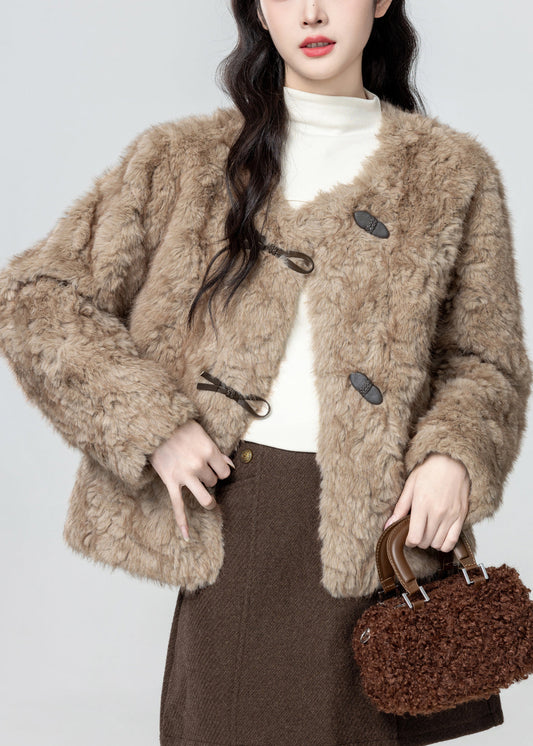 Sophisticated Coat with a Clean Classic Look