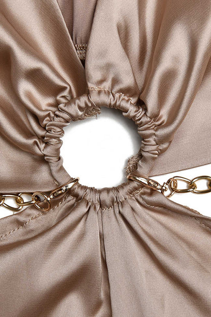 Beautifully Finished Garment in a Timeless Design