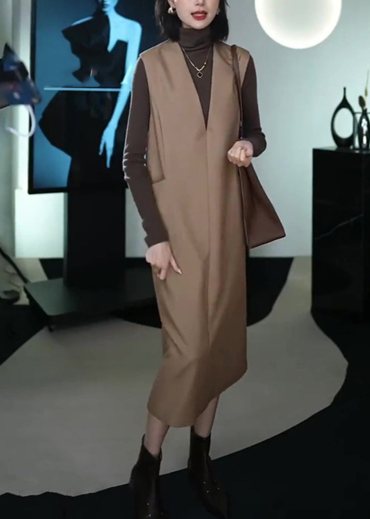 Sophisticated Dress with a Clean Classic Look