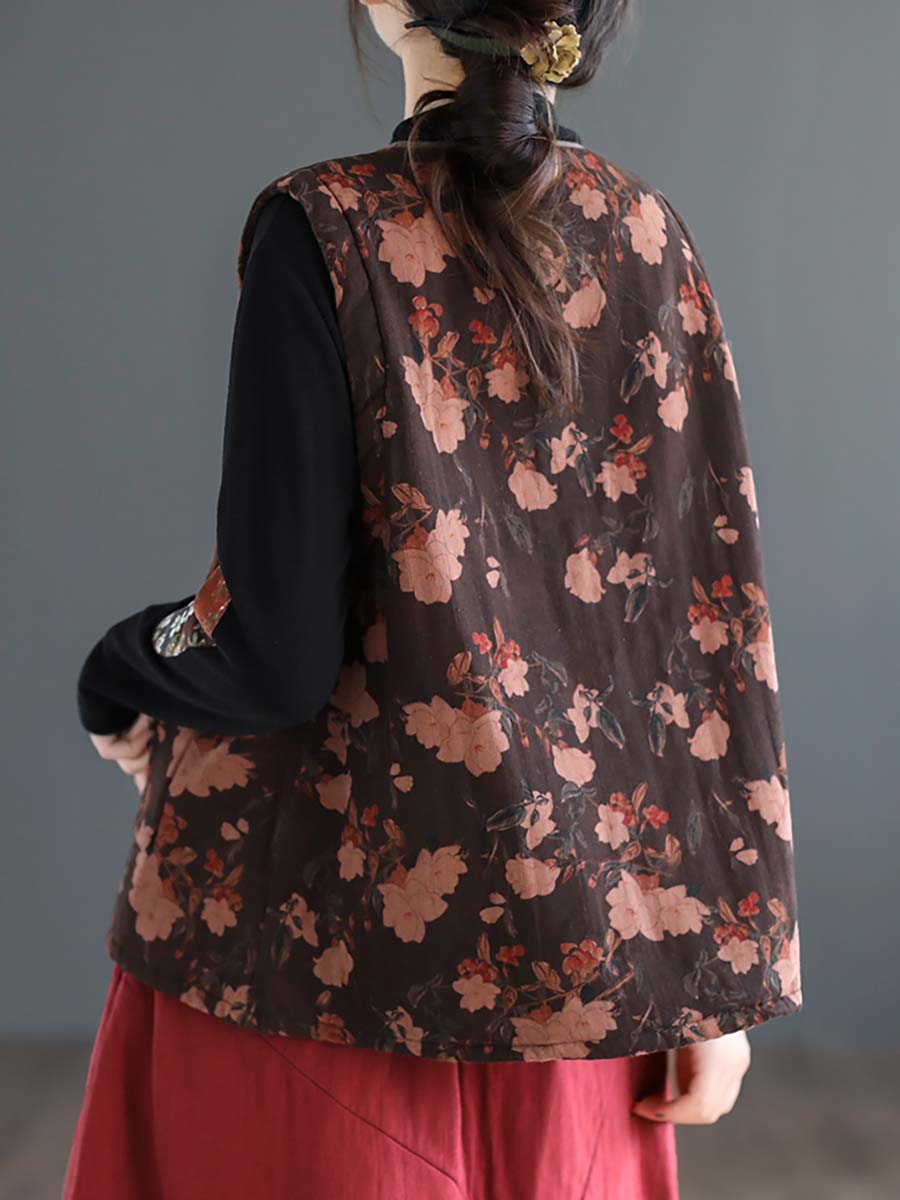 Well Tailored Coat with a Graceful Silhouette