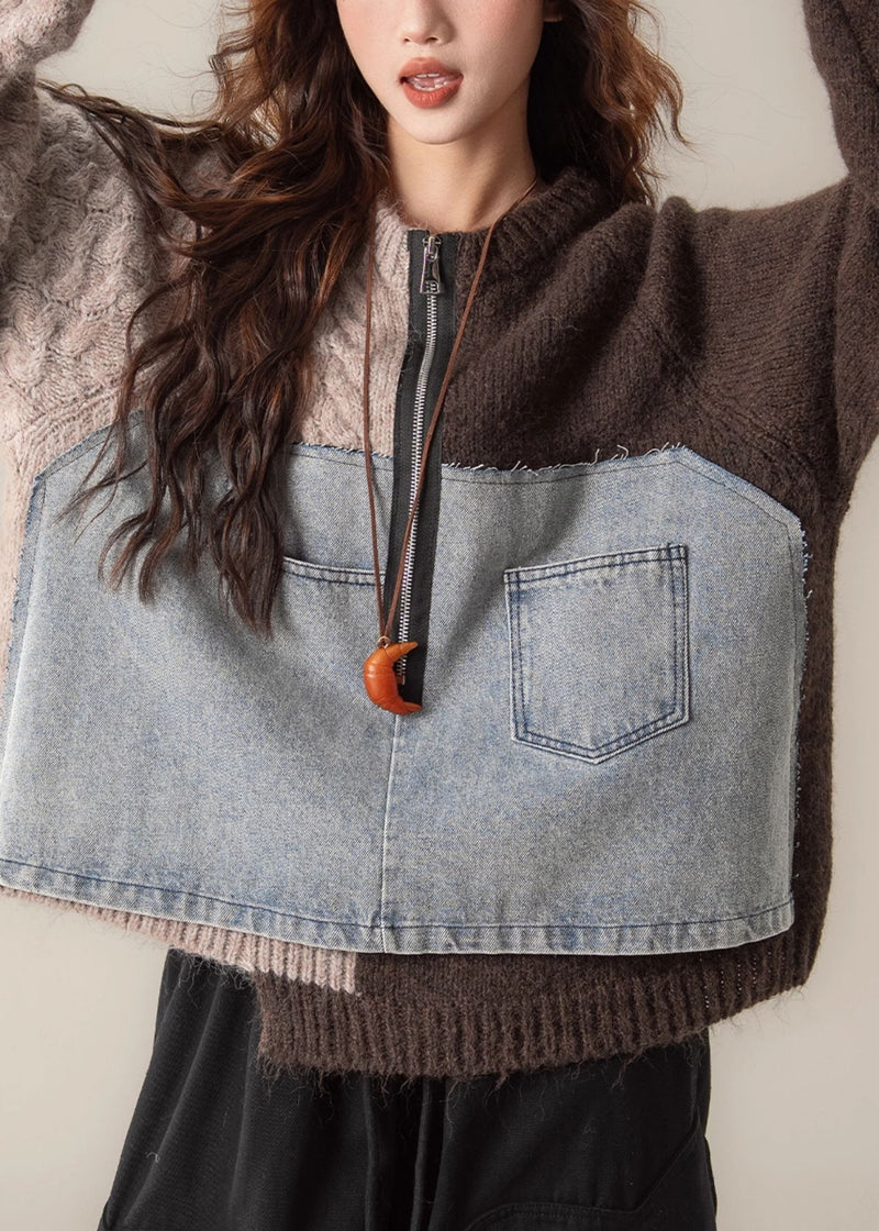 Classic Vintage Sweater with a Flattering Fit
