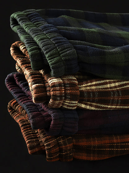 Effortlessly Elegant Pants with a Timeless Design