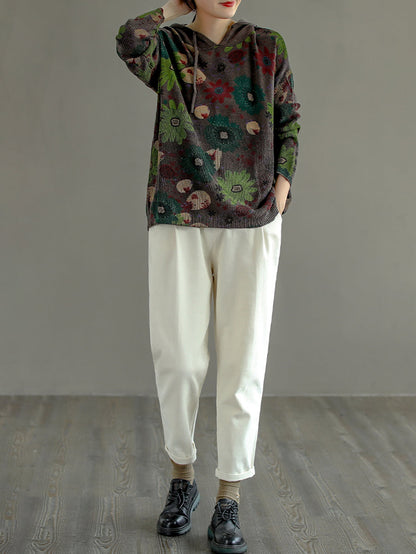 Effortlessly Elegant Sweater with a Timeless Design